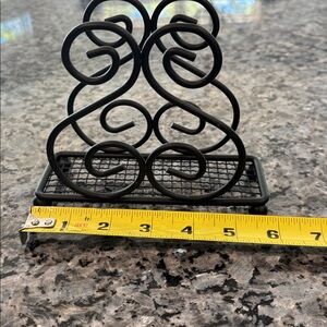 Black Metal Swirl Napkin Holder